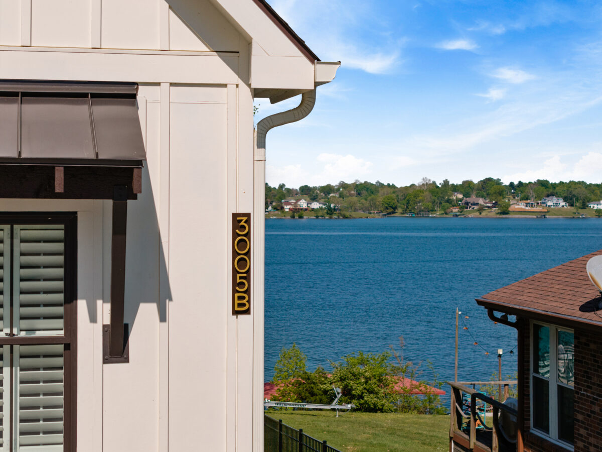 Old Hickory Lakefront Compound Near Nashville
